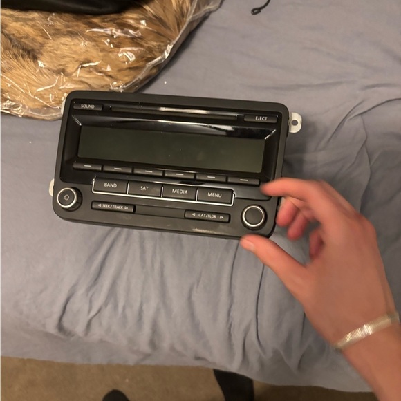 Audio Equipment Radio 1k0035164f Fits 14-18 JETTA 540553 Volkswagen - Picture 13 of 14